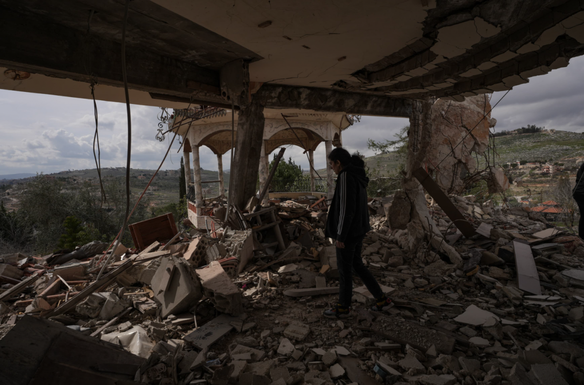 Un blessé dans une frappe israélienne près de Nabatiyé, une maison dynamitée à Meis el-Jabal