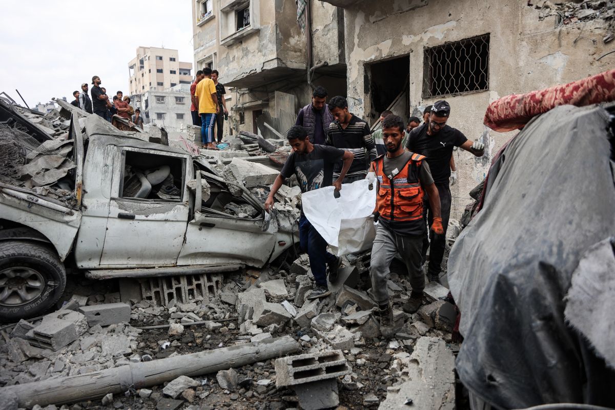 Israel carries out new strikes after asserting commitment to cease-fire
