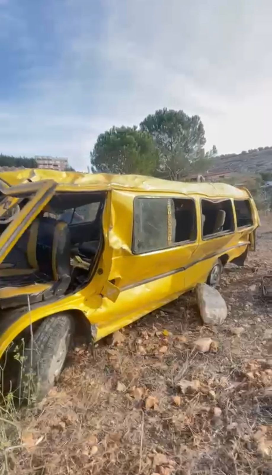 Thirteen students injured after school van overturns in southern Lebanon
