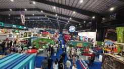 La 1e édition du salon de l'industrie libanaise à Beyrouth a réuni environ 200 exposants et accueilli plus de 10 000 visiteurs. Photo fournie par Lena Choueiri Nahas.