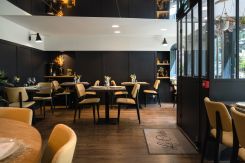 The restaurant Le Cèdre, a welcoming setting and dishes that exude Lebanon. (Credit: Nuuk Photographies)