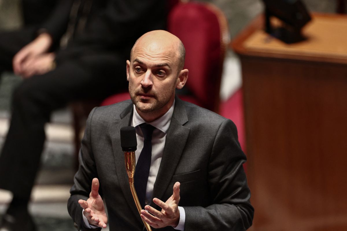 Disarming Hezbollah is responsibility of the Lebanese Army, French Foreign Ministry says