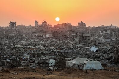 Israël confirme avoir reçu une dépouille d'otage, rend à Gaza les corps de 15 Palestiniens