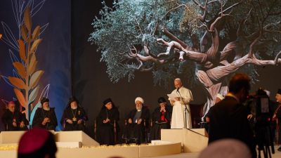 Sur la place des Martyrs, Léon XIV se fait l'écho de « la quête incessante de paix » au Moyen-Orient