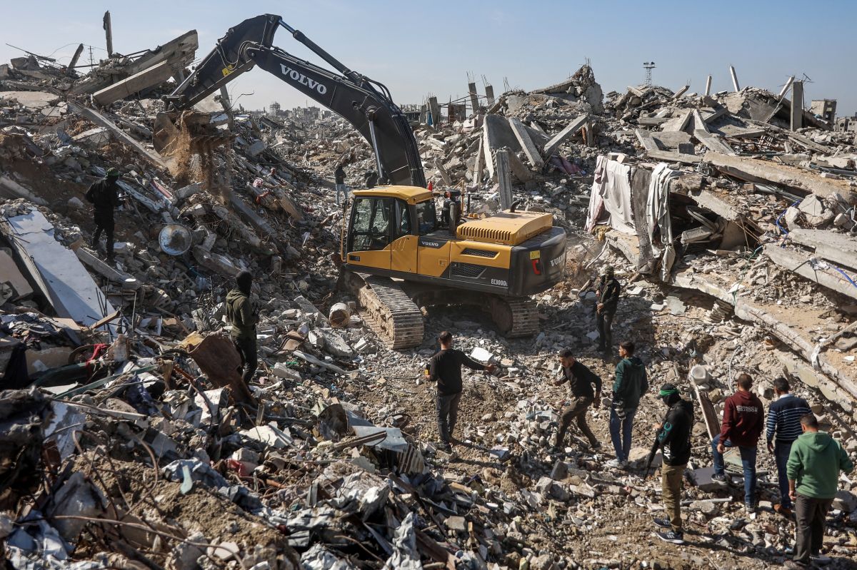 Israel says morgue preparing to examine 'elements' found in Gaza