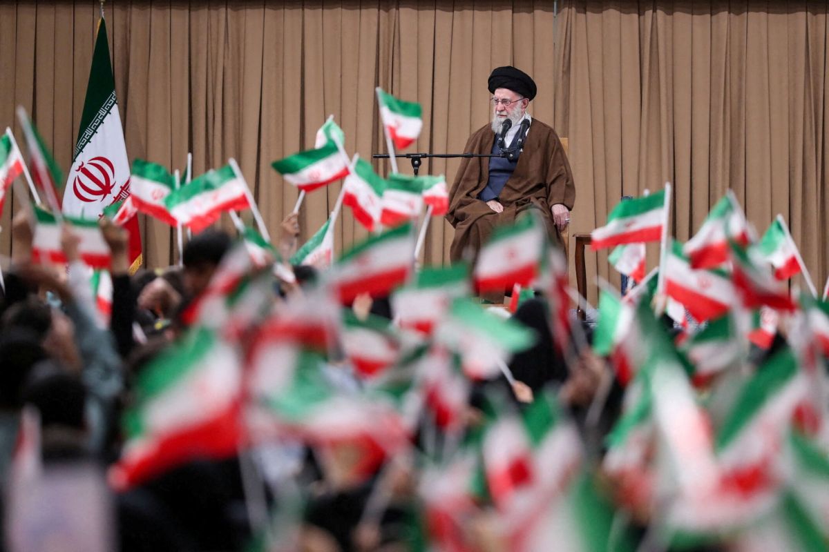 Khamenei says Trump administration 'not worthy' of cooperation with Iran