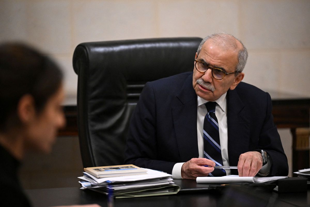 Salam doesn't 'have same pace' but has same goals as Aoun
