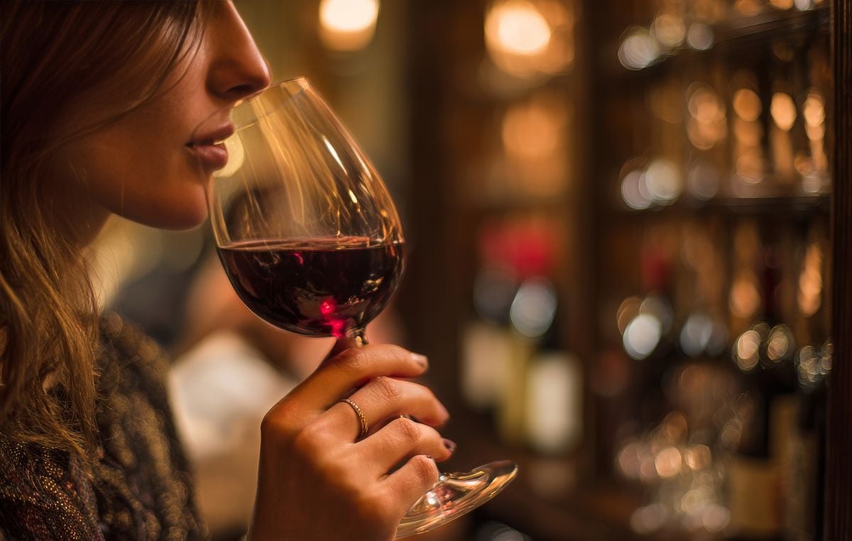 Du nez à la bouche : l’expérience de la dégustation du vin