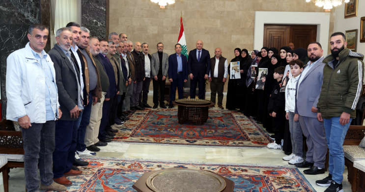 Joseph Aoun aux familles des prisonniers libanais en Israël : « Ce dossier est ma priorité »