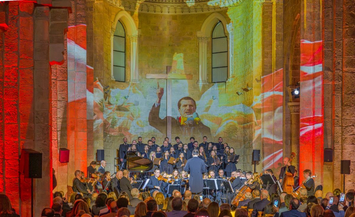 Les hommages à Gebran Tuéni résonnent dans la cathédrale Saint-Louis des Capucins, 20 ans après son assassinat