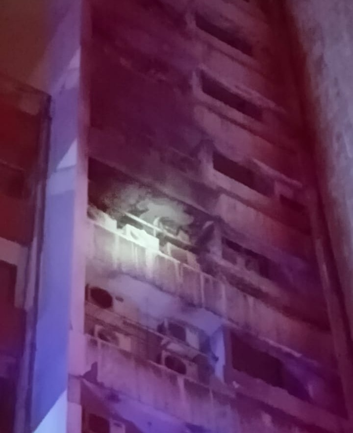 Fire at hotel on Hamra Street contained