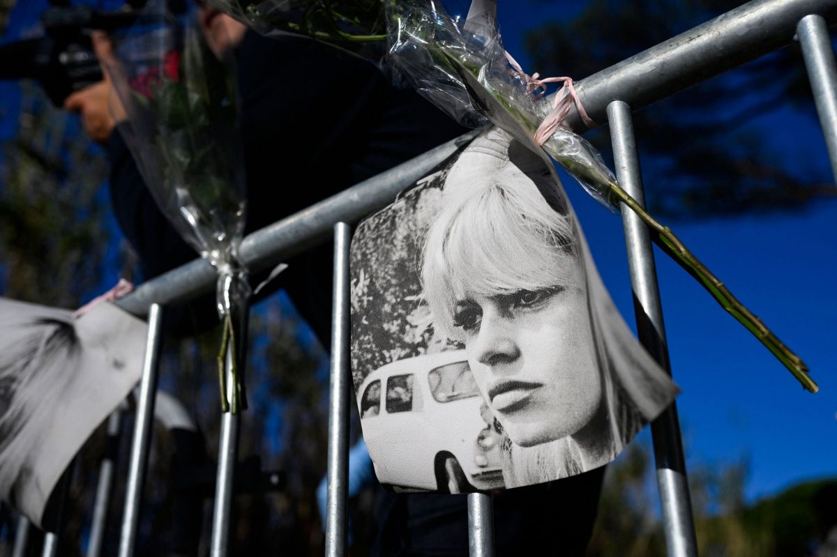 Ni sainte, ni putain, Brigitte Bardot manquera-t-elle vraiment à la France ?
