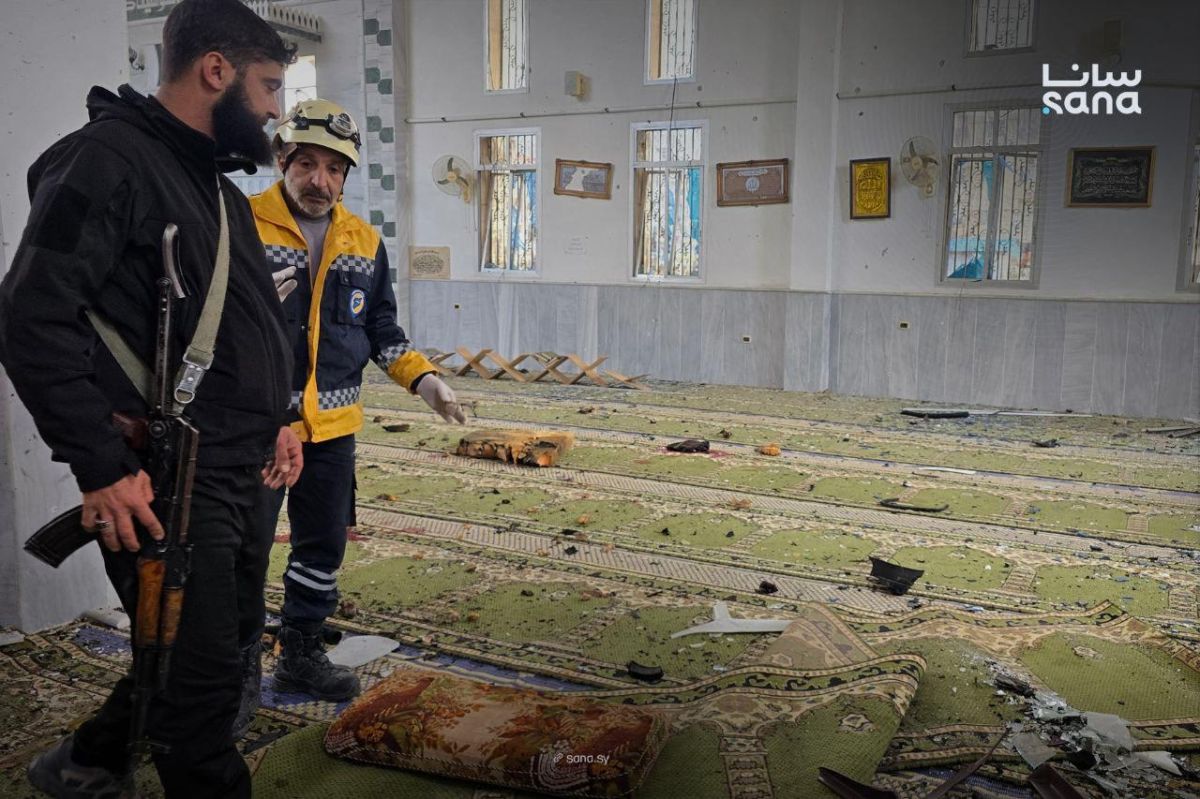 Attentat contre une mosquée alaouite à Homs : le Hezbollah dénonce un « crime odieux »