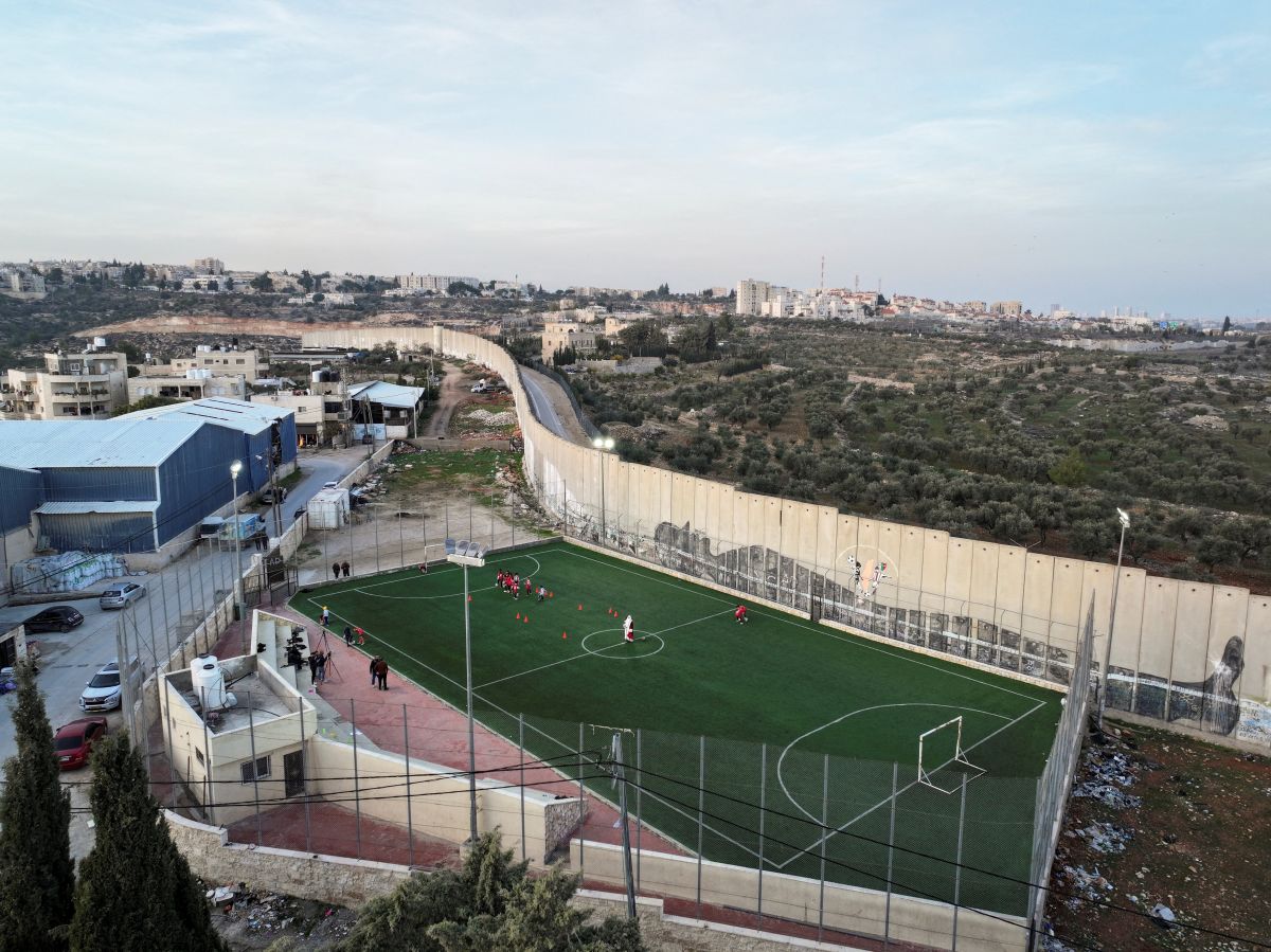 Un stade de football du camp de réfugiés palestiniens de Bethléem menacé de démolition par Israël