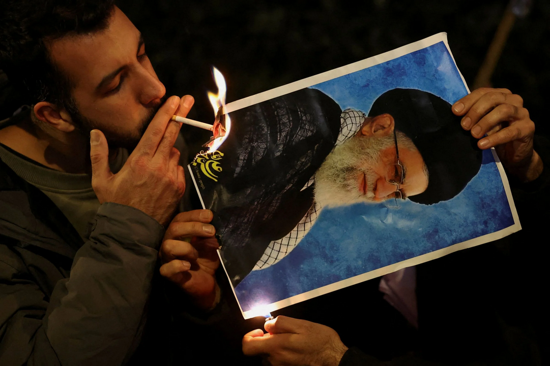La révolution iranienne touche à sa fin