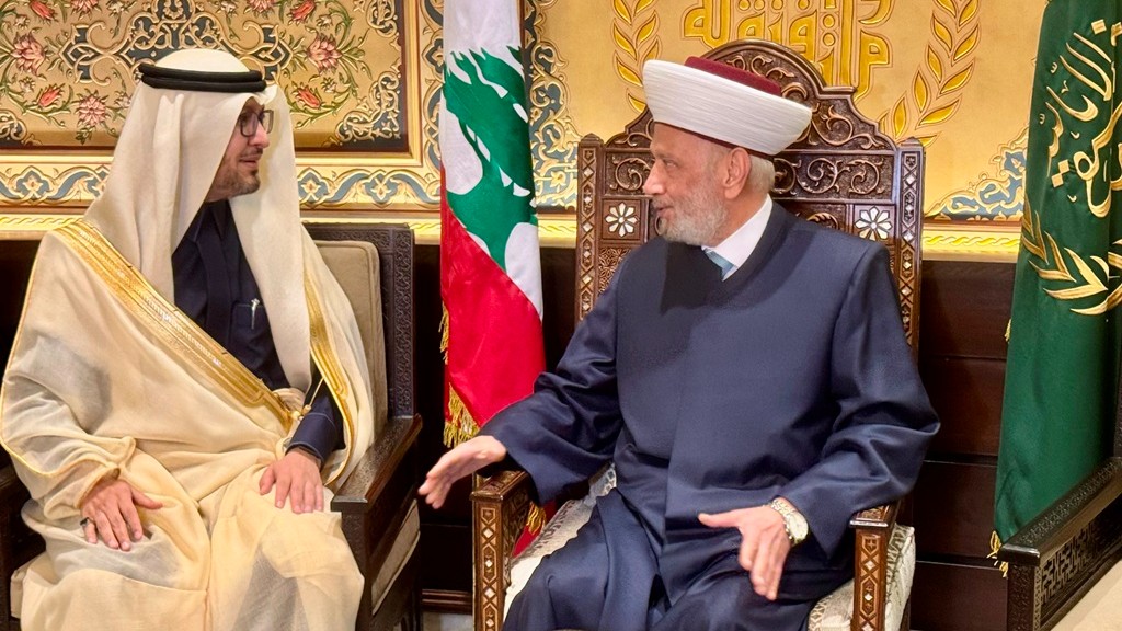Deriane et Boukhari affirment « l’importance du monopole des armes pour le redressement du Liban »