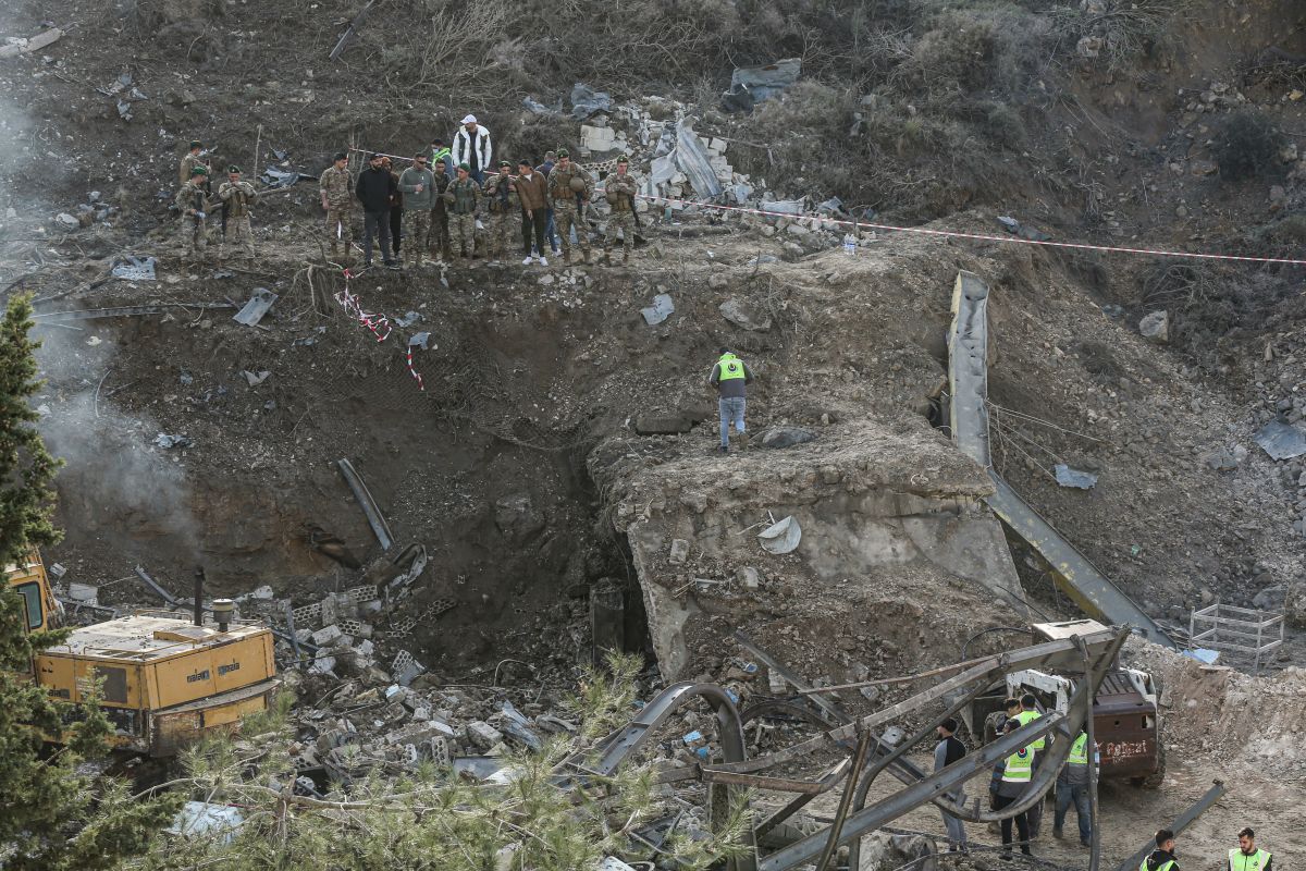 Israel strikes South Lebanon and the Bekaa, killing two people and injuring several others