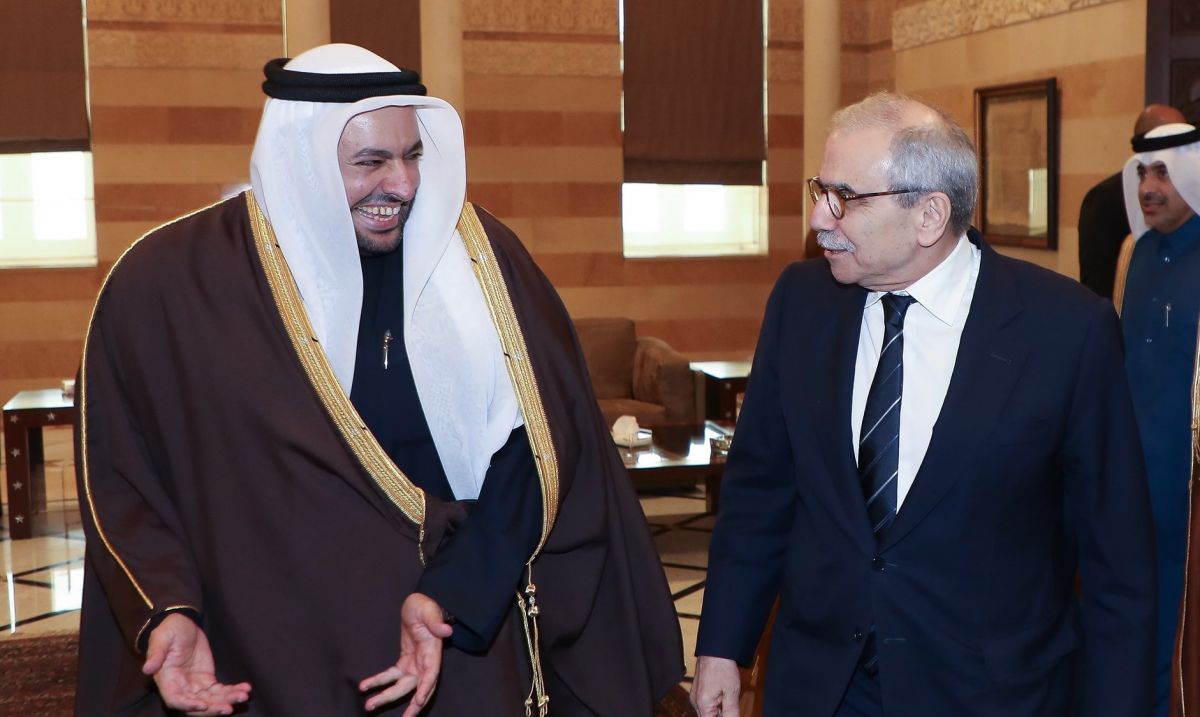 Al-Khulaifi à L’OLJ : Toute escalade dans la région se répercutera directement sur le Liban