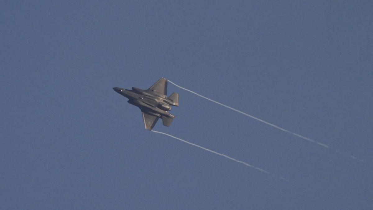 Israeli planes fly over Beirut, south Lebanon and Bekaa
