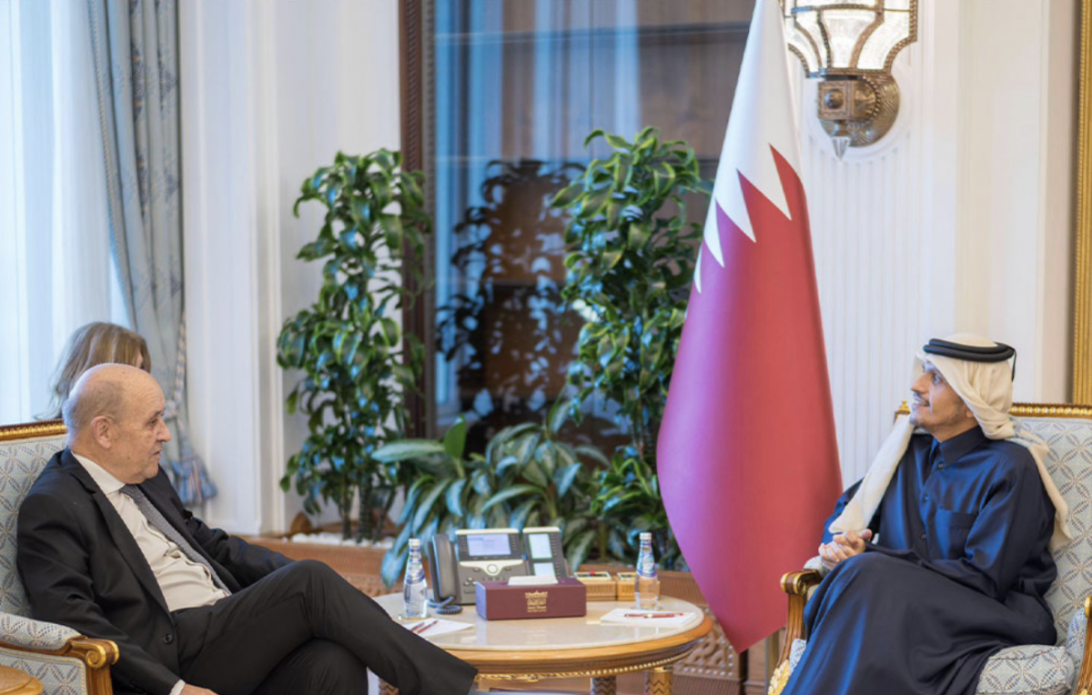 Le Premier ministre qatari recevant Le Drian : « La stabilité du Liban est un pilier de la stabilité régionale »
