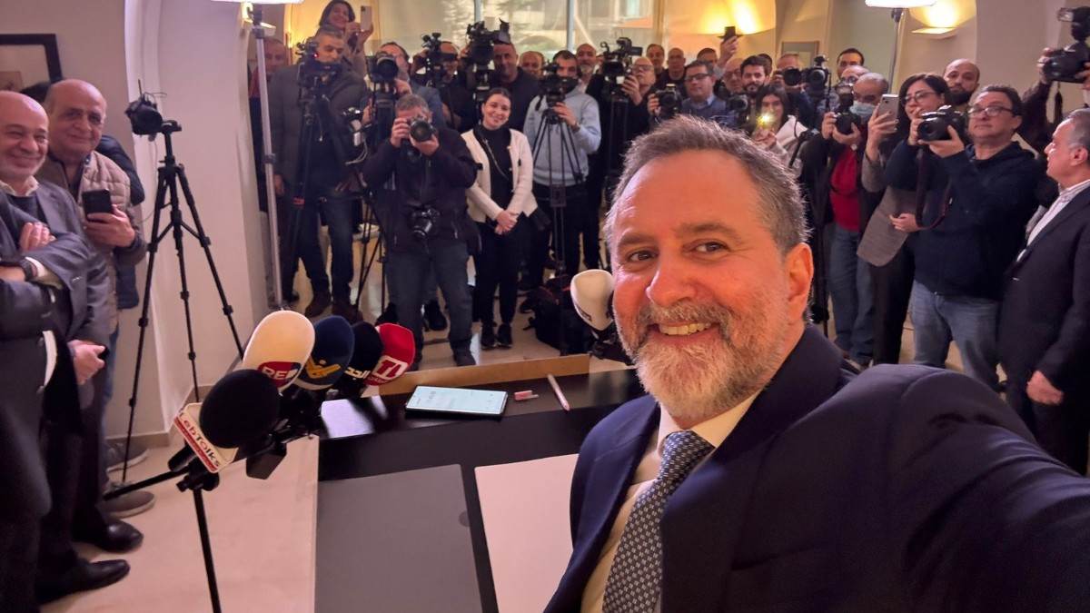 Saeb Salam announces candidacy in Beirut elections