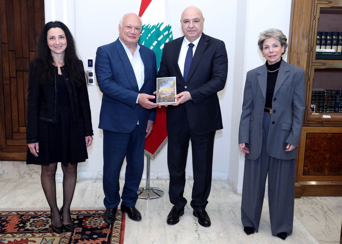 À Baabda, Éric-Emmanuel Schmitt salue un Liban « modèle pour le monde »
