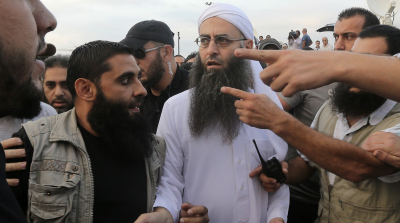 Plaidoiries le 24 avril dans l’affaire opposant un cadre du Hezbollah à Ahmad el-Assir et Fadl Chaker