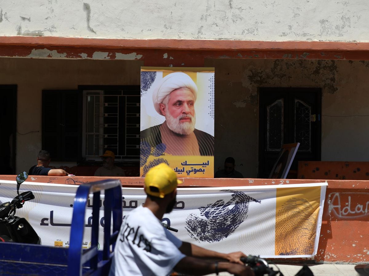Velayati tells Qassem that Iran is  'fully prepared' to face of any foreign threat