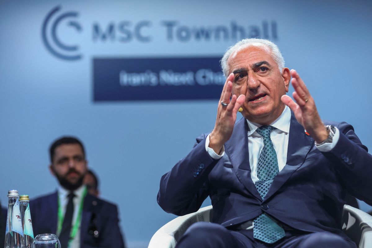 A Munich, Pahlavi mobilise l'opposition promonarchiste iranienne