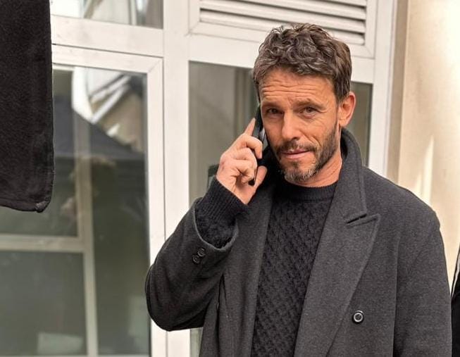 Arnaud Binard, star d’« Emily in Paris » : Je suis un patriarche non toxique !