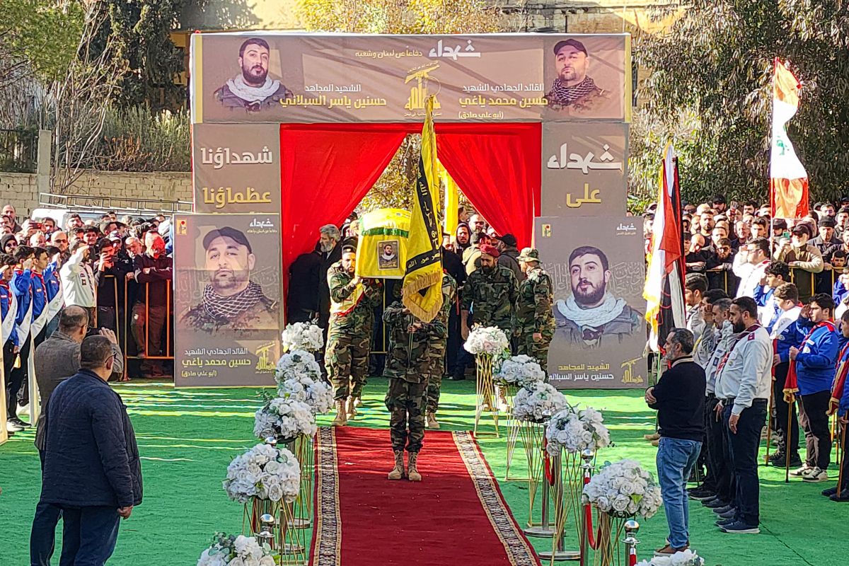 Frappes sur la Békaa : le Hezbollah réclame la suspension des réunions du « Mécanisme » et prône la résistance