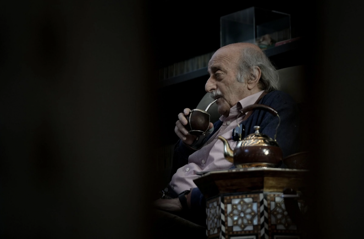 Joumblatt to L'OLJ: This will be a long war with unimaginable consequences; let us hope Hezbollah does not give Israel a pretext
