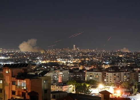 Le Hezbollah frappe Israël, l’armée israélienne se déchaîne au Liban
