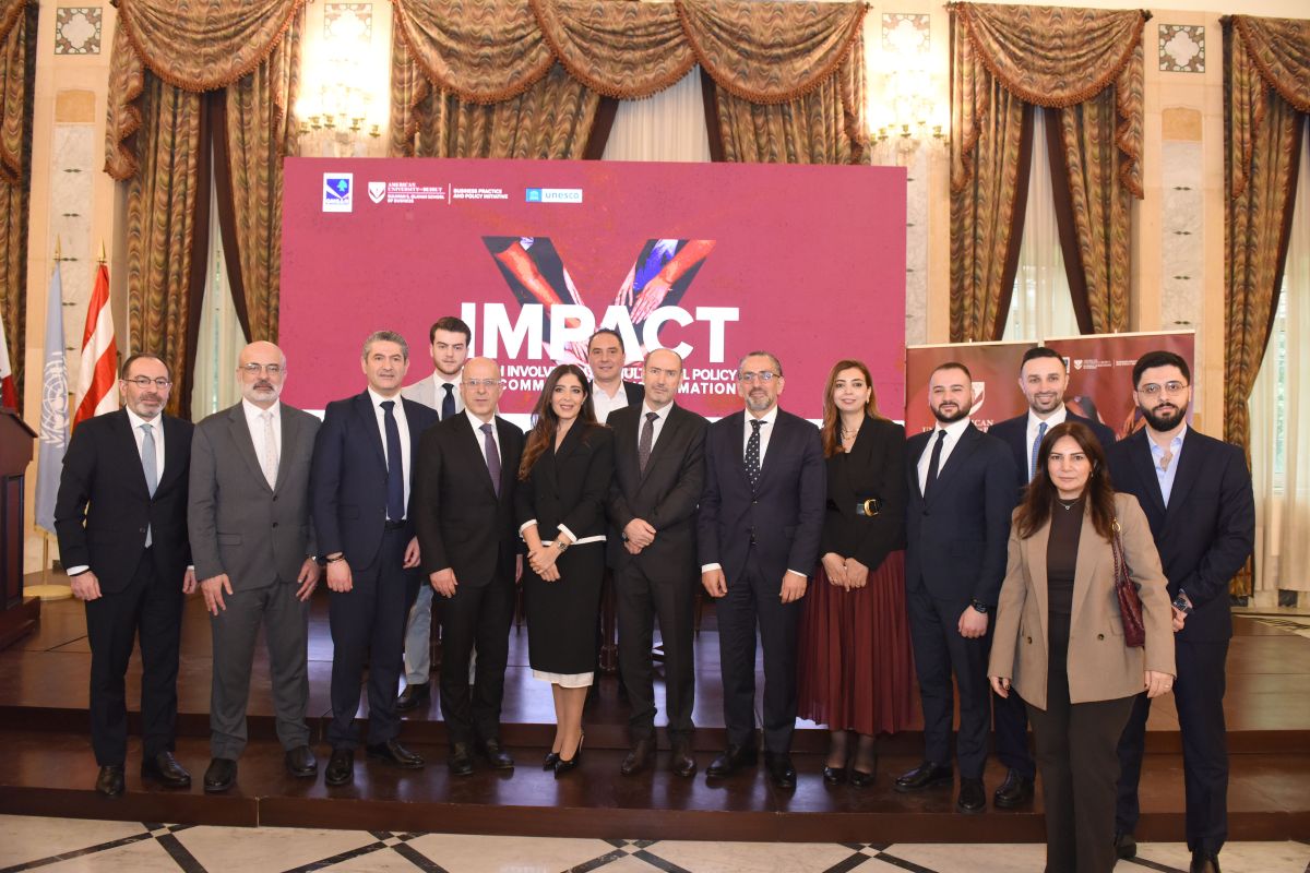 Du dialogue à l’action : impliquer les jeunes dans le changement 