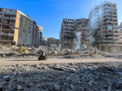 Les décombres d'un bâtiment de la banlieue sud de Beyrouth, le 6 mars 2026. Photo REUTERS/Stringer
