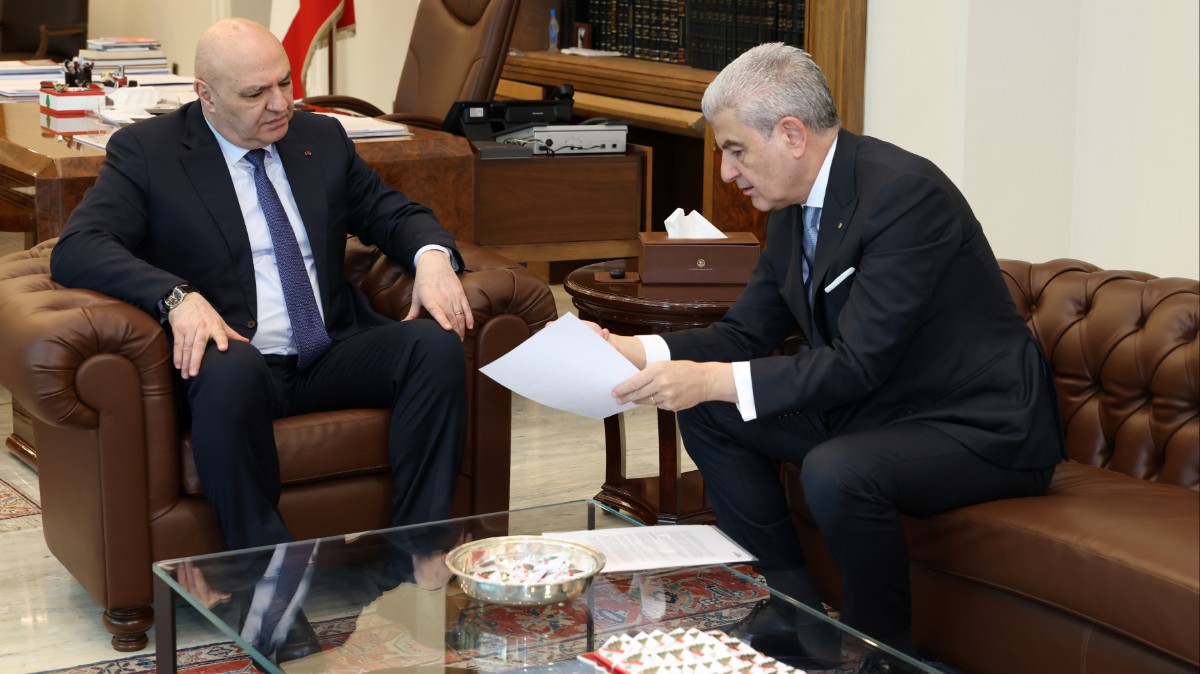 Maintaining industrial activity and electricity: Aoun receives Issa al-Khoury and Saddi