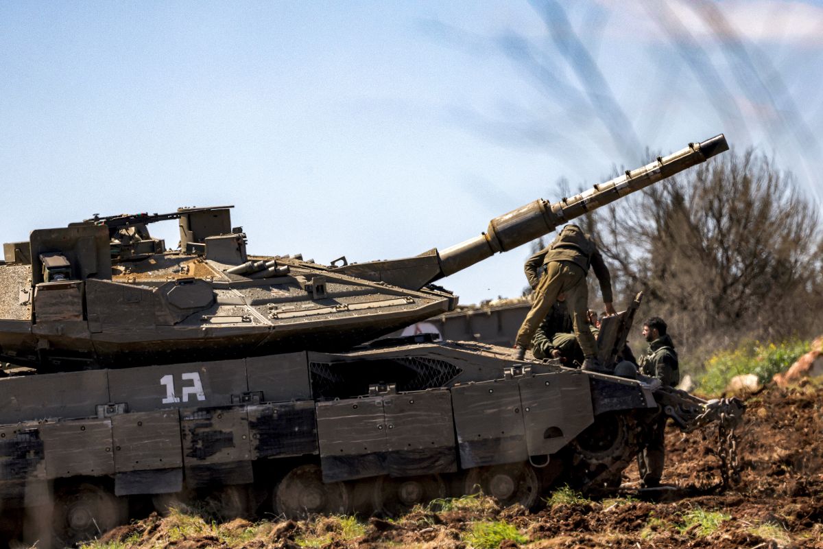 Israel intensifies maneuvers, advances on several fronts in south Lebanon