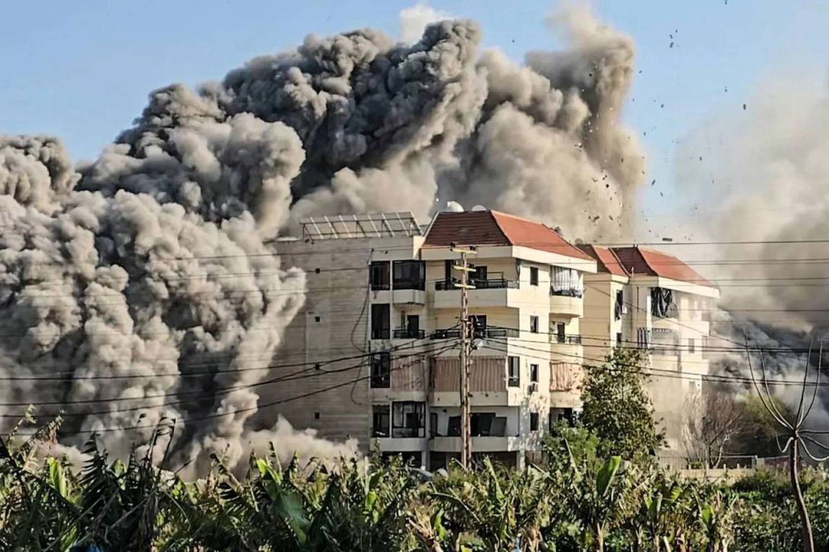 'If they issued 1000 warnings, I wouldn't leave': Despite Israeli evacuation orders, some Sour residents decide to stay