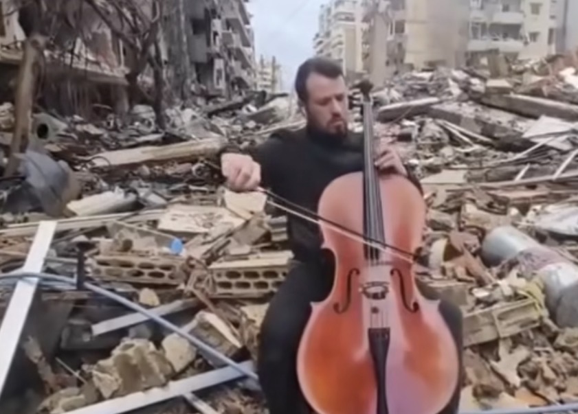 Dans la banlieue sud de Beyrouth, les sanglots longs du violoncelle de Mahdi el-Sahili