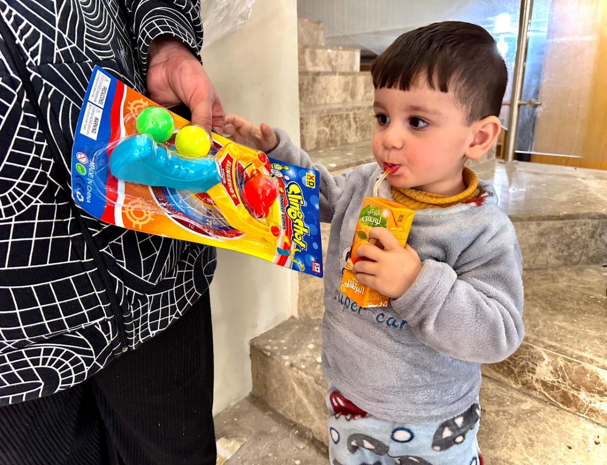 Yo-yos et gâteaux au chocolat : des jeunes se mobilisent pour faire vivre la fête du Fitr aux enfants déplacés