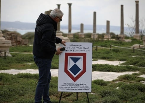 À Tyr, ces « boucliers bleus » censés protéger le patrimoine millénaire contre les frappes
