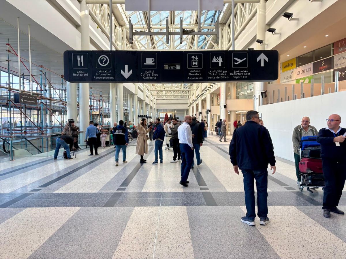 Rafik Hariri Airport denies reports of politicians and bankers fleeing Lebanon