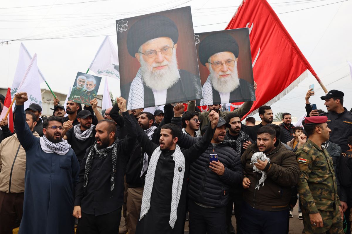 Strike on western Iraq kills 7 security personnel