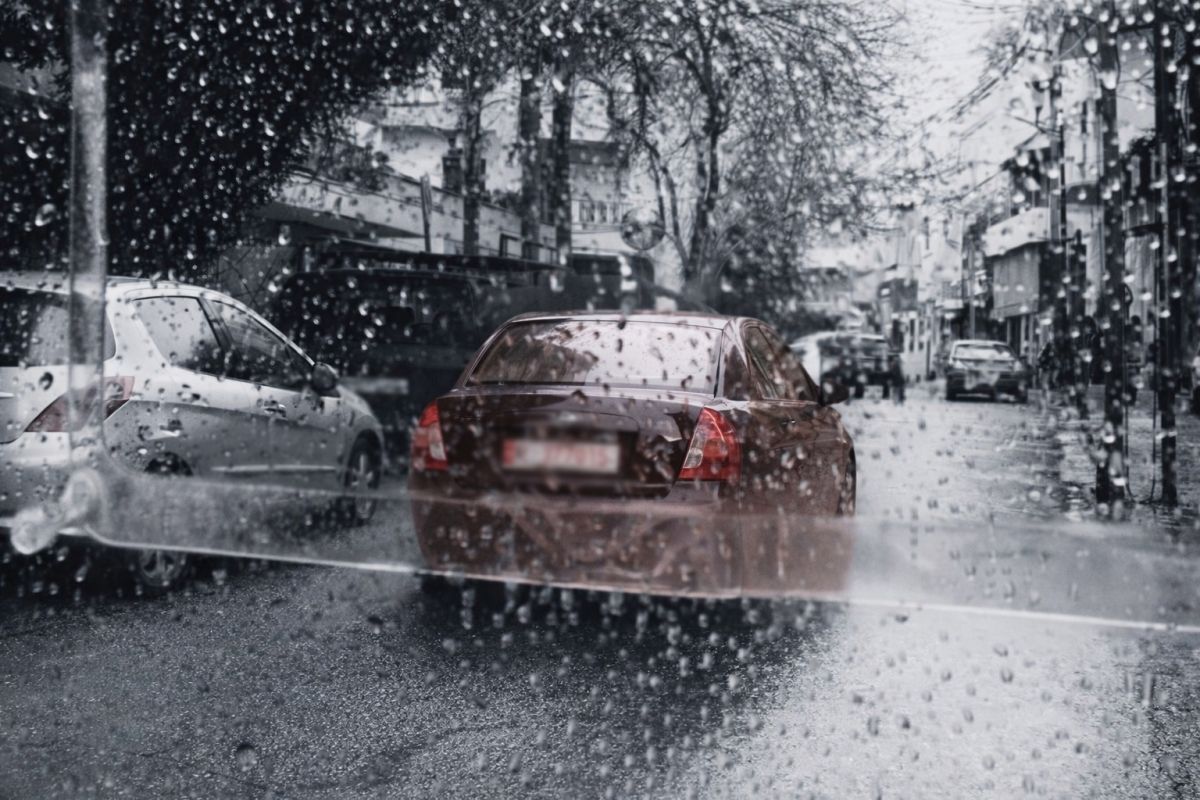 ‘Lebanon… Europe of the Middle East’: A rainy cab ride