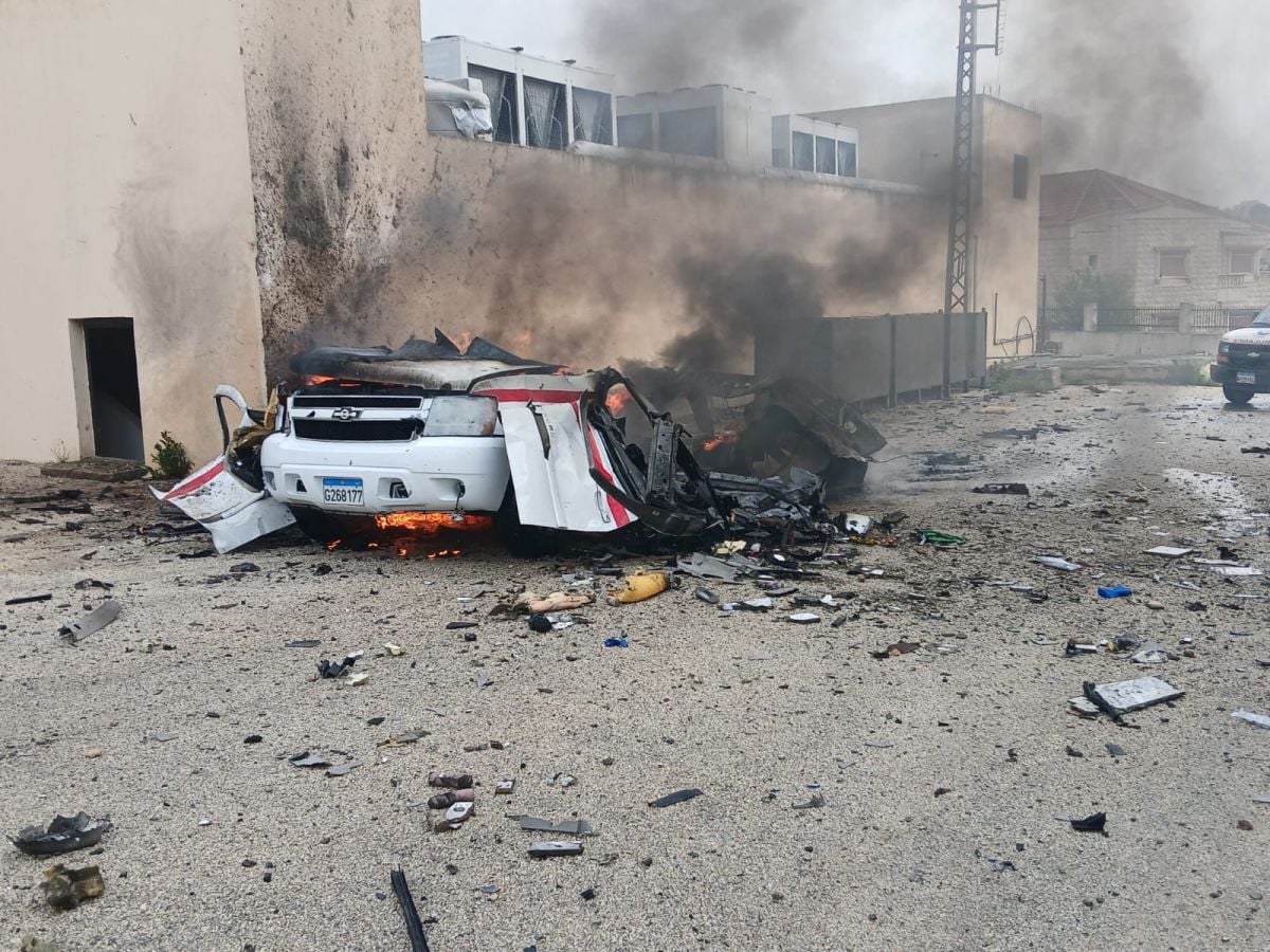 Israeli strike kills 2 in Bint Jbeil, including at least 1 paramedic