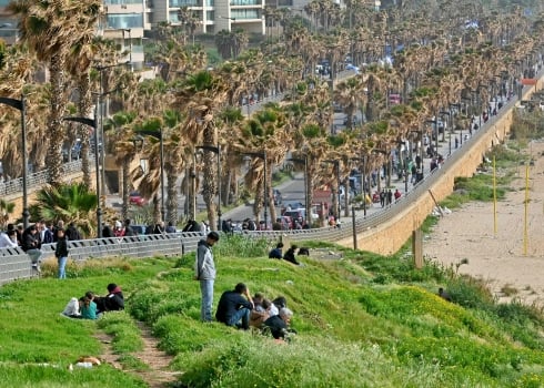 Liban-Israël : des négociations directes en vue... sous le feu et sous conditions