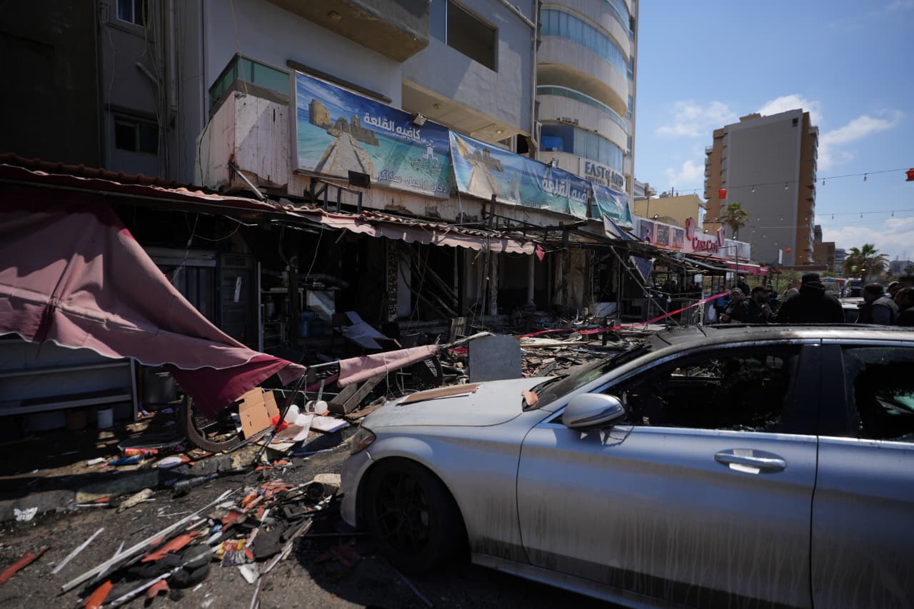 Après les frappes, à Saïda. Photo Mohammad Yassine/OLJ