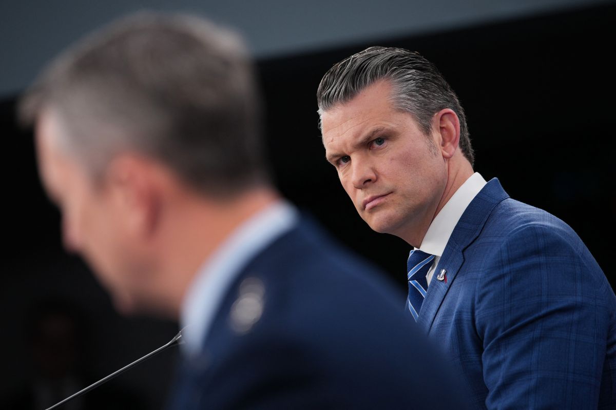 L’Iran remettra à la Maison‑Blanche son uranium enrichi ou les États-Unis s'en emparerons, lance Hegseth