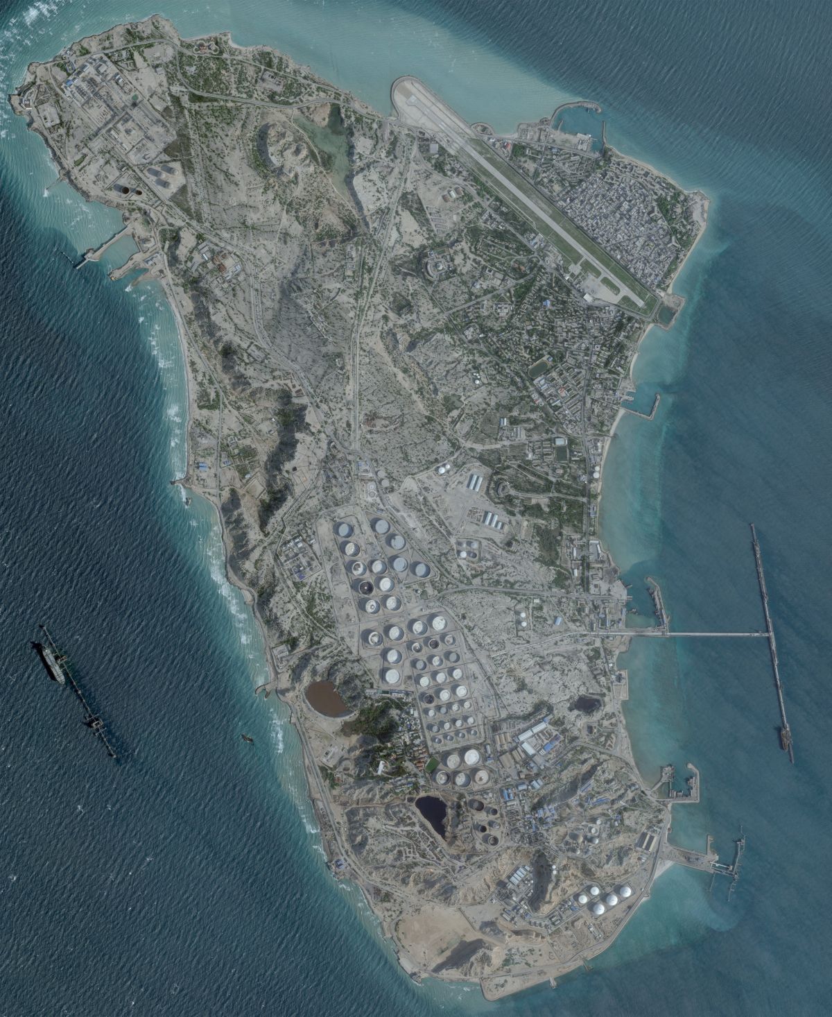 Hausse des exportations de pétrole de l'île iranienne de Kharg, malgré la guerre