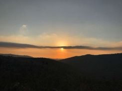 Le coucher de soleil à Bint Jbeil. Photo fournie par Suheila Amen